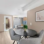 Rated 2br In