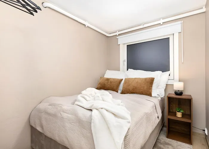 Quiet & 2br , Your Perfect